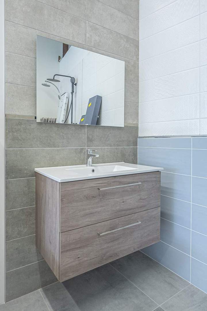 Magasin de meubles de salles de bains et sanitaires proche de Belley